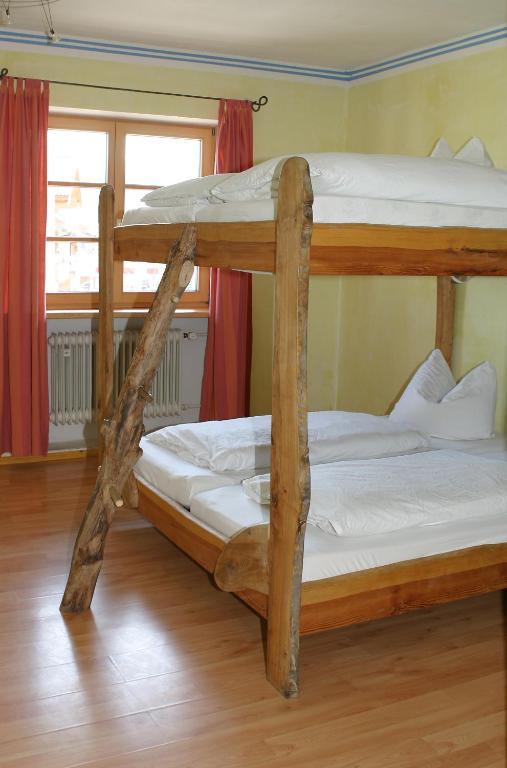 Schiff Bihlerdorf - Hostel Phòng bức ảnh