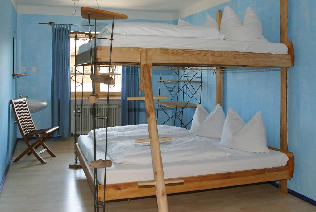 Schiff Bihlerdorf - Hostel Phòng bức ảnh
